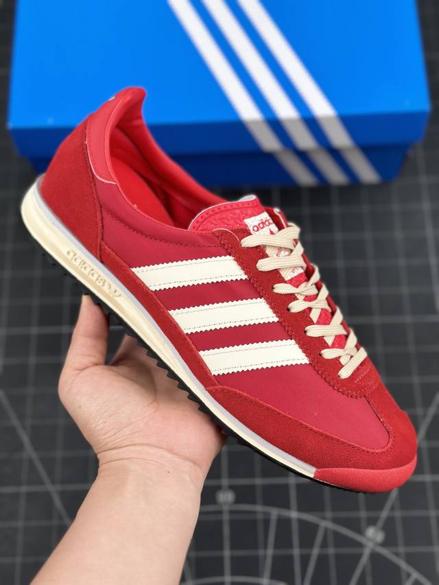 Adidas Originals Sl 72 Og W 阿迪休闲防滑耐磨低帮板鞋 经典低帮设计和橡胶外底，采用舒爽尼龙鞋面，绒面革饰面和皮革细节 搭载着 Eco