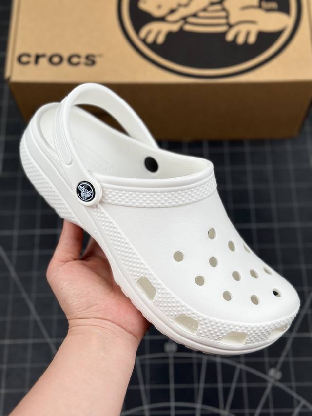 卡骆驰crocs Classic Clog 卡骆驰全系列休闲沙滩洞洞拖鞋凉鞋 超轻croslite专利材料打造 鞋面更加耐用易清洗 该鞋款轻盈舒适 货号：100