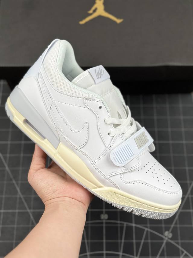 Nike Air Jordan Legacy 312 Low 白灰 乔丹最强三合一混合版 篮球鞋 有着交错结合的设计，它的名字就展现出它所包含的鞋款元素，312