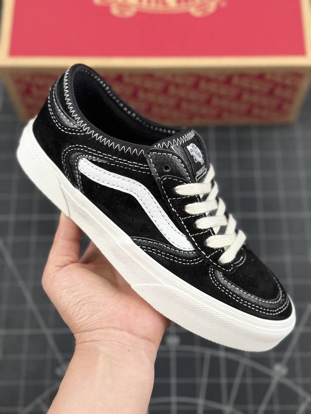 Vans范斯官方 Rowley Classics 经典黑色复古潮流板鞋 整体薄款设计舒适透气更适合夏天穿搭 #全麂皮鞋身做工扎实 鞋两侧标志性vans条纹sid