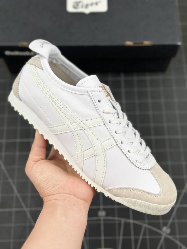 公司级onitsuka Tiger Mexico 66 阿斯克斯 鬼冢虎 低帮减震支撑低帮运动休闲鞋 这款鞋由皮革制成，具有鞋跟交叉加固设计，可提供更高的稳定性