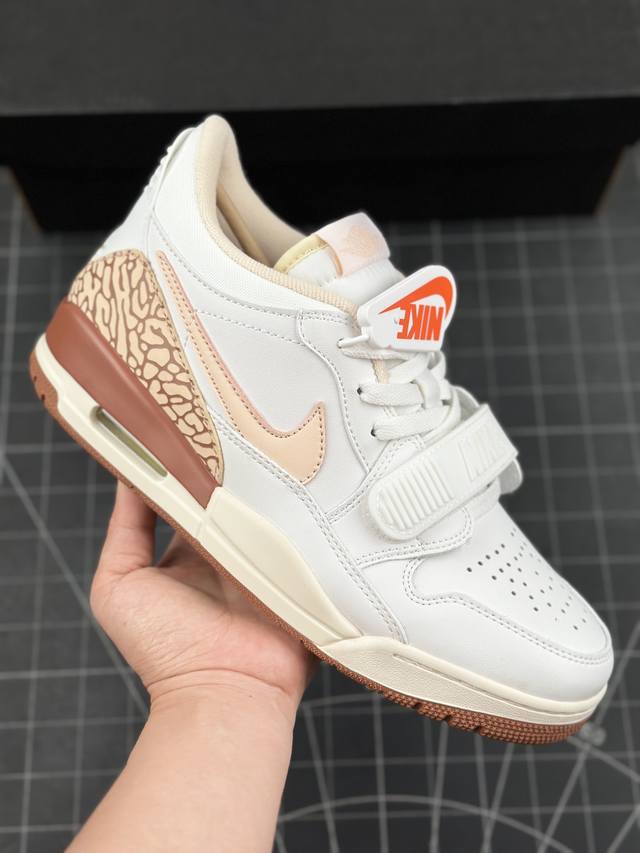 公司级air Jordan Legacy 312 Low 低帮 Aj312 乔丹312代 乔丹篮球鞋系列 有着交错结合的设计，它的名字就展现出它所包含的鞋款元素