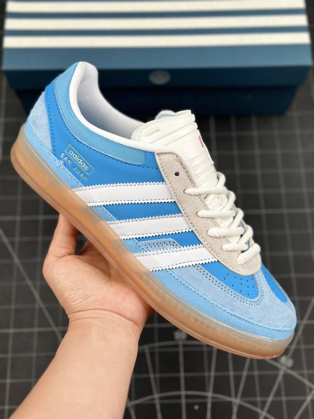 公司级bad Bunny X Ad Gazelle Indoor Trainers Benito 羚羊内训系列低帮复古百搭休闲运动德训风板鞋“联名白蓝浅灰变形鞋