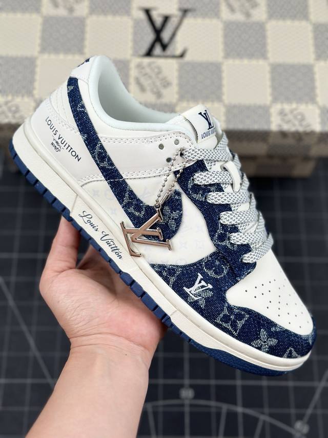 Nk Sb Dunk Low Lv联名-深蓝牛仔 周年高端定制 低帮休闲板鞋 #定制鞋盒 大厂纯原品质出货 超高清洁度 皮料切割干净无任何毛边 细节完美 货号：