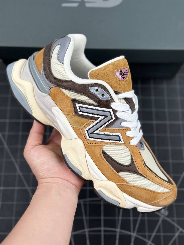 公司级joe Freshgoods X New Balance Nb9060 联名款 复古休闲运动慢跑鞋 鞋款灵感源自设计师本人对夏日的怀日回忆。鞋面大身由空间