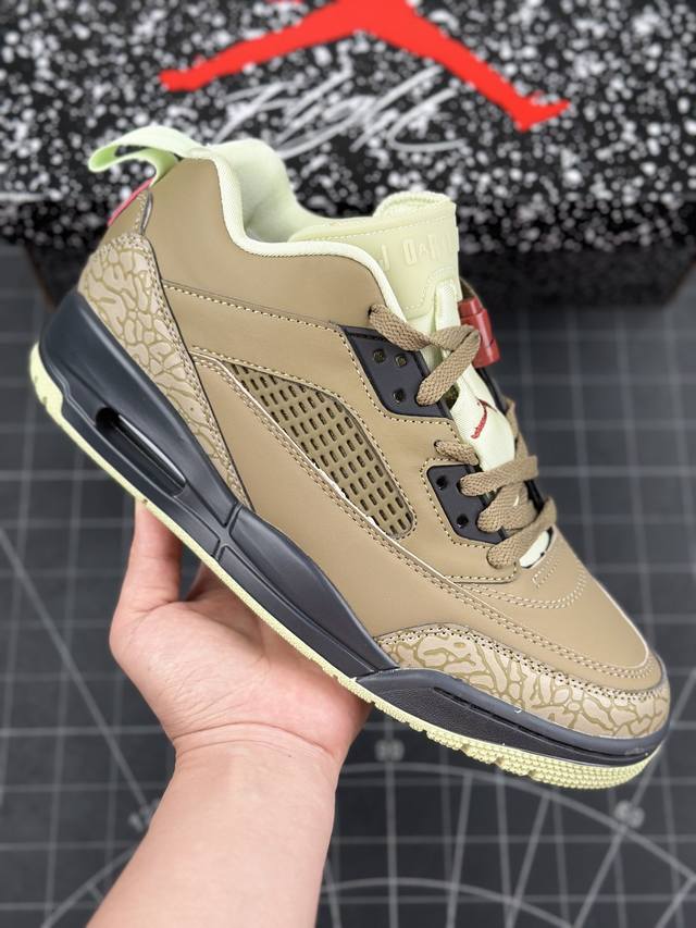 Air Jordan 3.5 Spizike Low 低帮 棕色 Aj3.5 乔丹3.5代 斯派克李 乔丹篮球鞋系列 鞋身整体以棕色绒面皮革打造，加入黑红点缀，