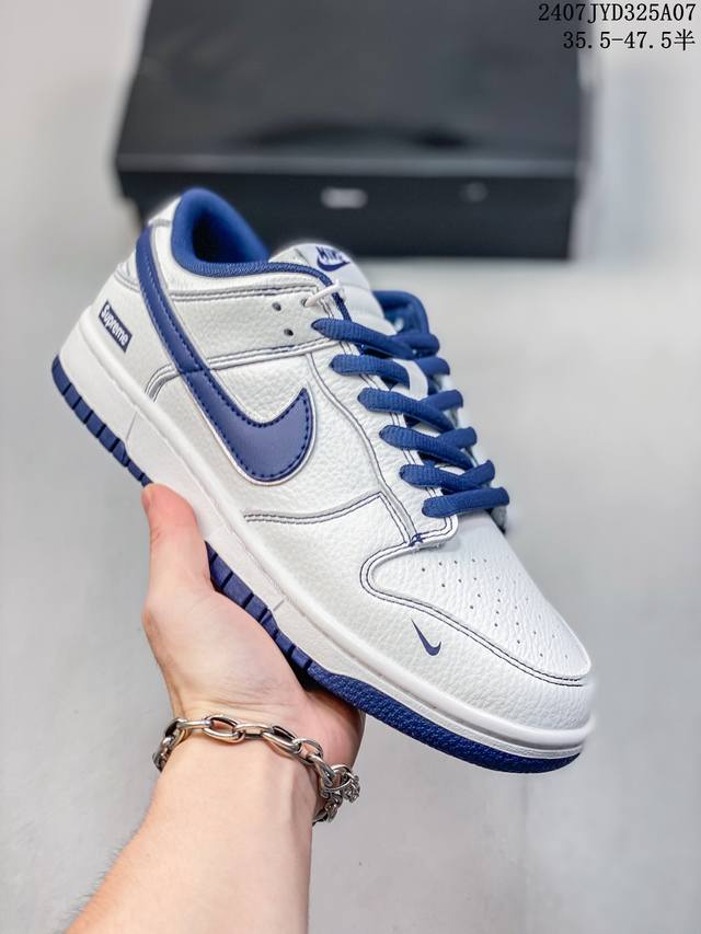 公司带半码 耐克nike Sb Dunk Low 扣篮系列复古低帮休闲运动滑板板鞋。采用脚感柔软舒适zoomair气垫，有效吸收滑板等极限运动在落地时带来的冲击