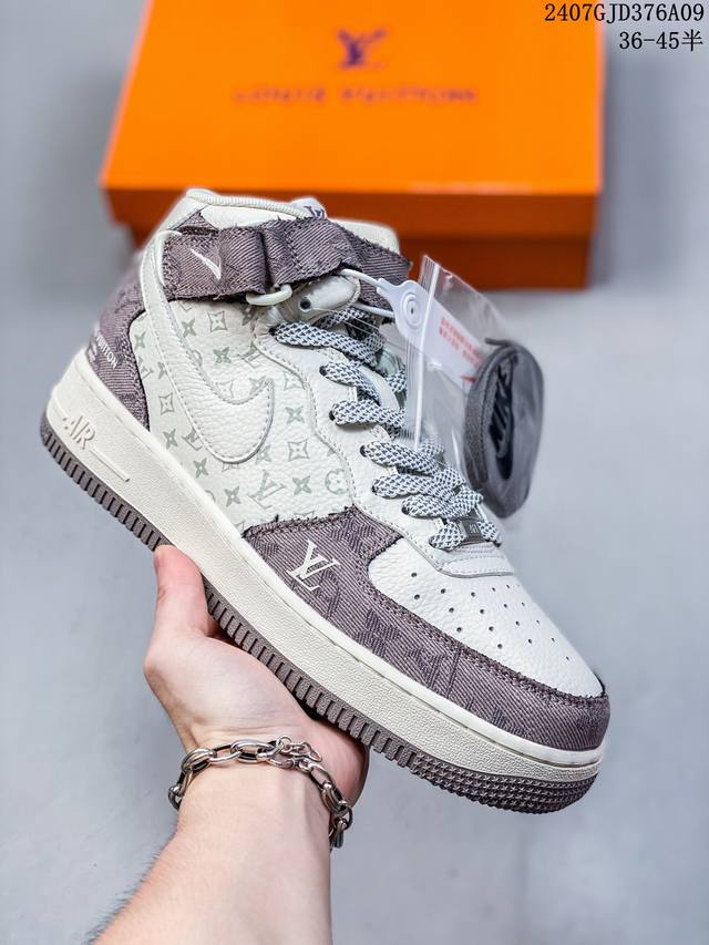 Air Jordan Legacy 312 Low 低帮 Aj312 乔丹312代 Aj312 乔312 低帮 乔丹篮球鞋系列 有着交错结合的设计，它的名字就展