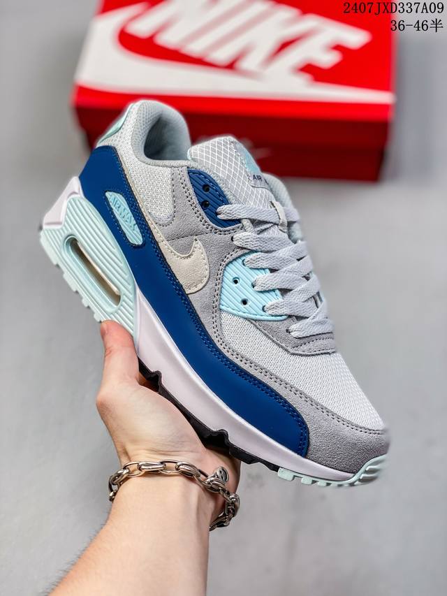 真标耐克nike Air Max 90 经典复古小气垫缓震跑鞋 鞋面由皮和革织物打造，犀利的条线打造出酷劲十的足视觉效果 网布鞋增面强透气性，穿着为极舒适 经可