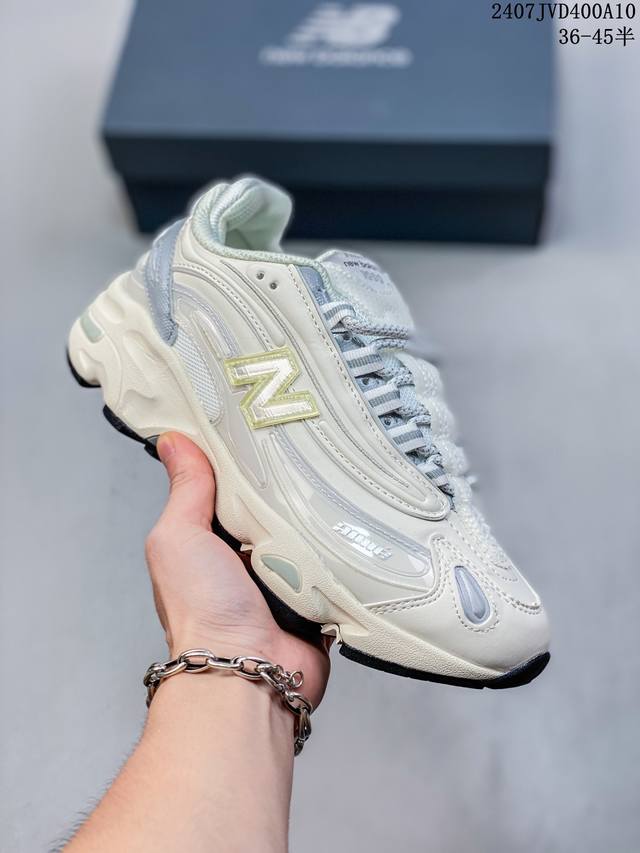 新百伦 Newbalance1000系列回归 Ald X 新百伦 新联名厚底增高百搭运动跑鞋曝光了！作为nb最高端的鞋型,诞生于1999年,一度成为当年的热门鞋