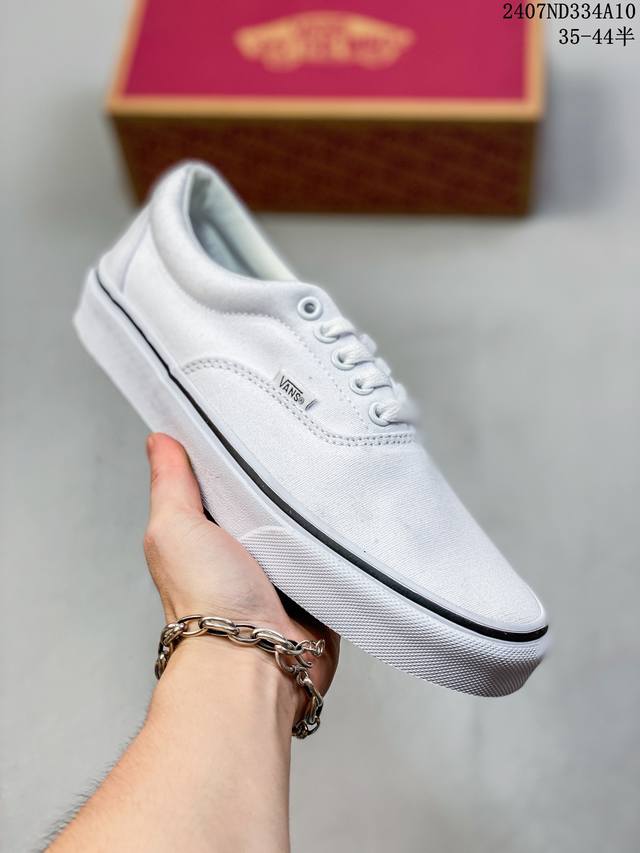 Vans Authentic 经典纯白 原厂硫化工艺 完美清洁度做工 尺码：35 36 36.5 37 38 38.5 39 40 40.5 41 42 42.