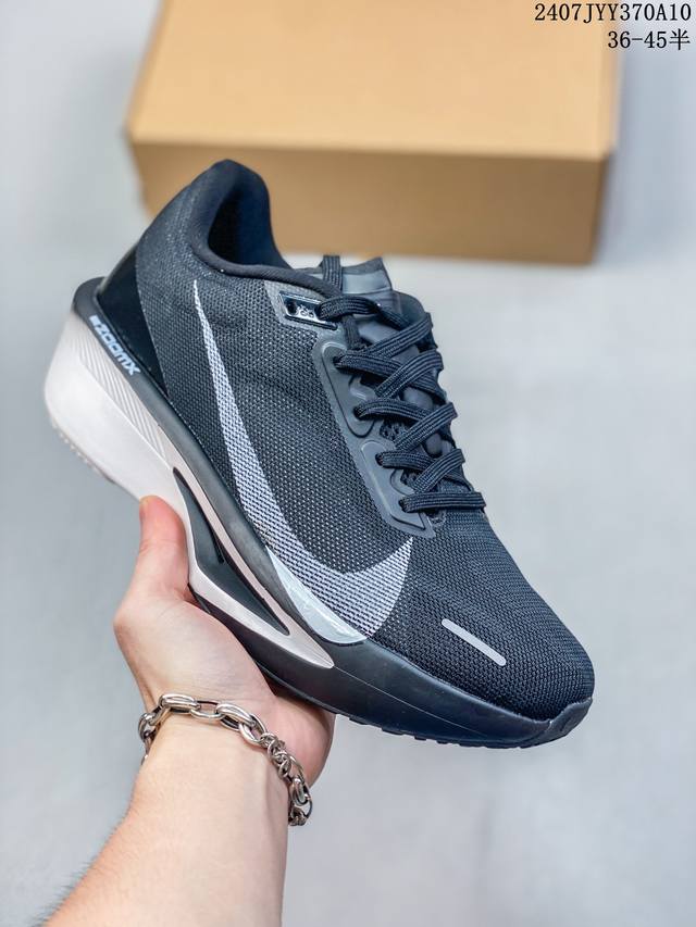 公司级 耐克 Nike Air Zoom Alphafly Next% 马拉松 原标原盒真碳纤维 真zoom X 气垫正确版型！鞋面采用更轻质更透气的 Atom