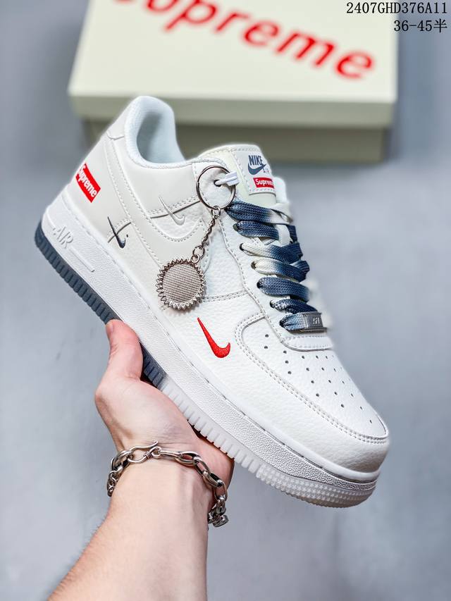 公司级带半码 耐克nike Air Force 1 Low 空军一号 Af1 低帮百搭厚底增高休闲运动板鞋。柔软、弹性十足的缓震性能和出色的中底设计，横跨复古与