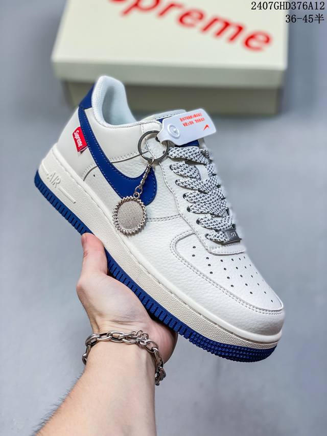 公司级带半码 耐克nike Air Force 1 Low 空军一号 Af1 低帮百搭厚底增高休闲运动板鞋。柔软、弹性十足的缓震性能和出色的中底设计，横跨复古与