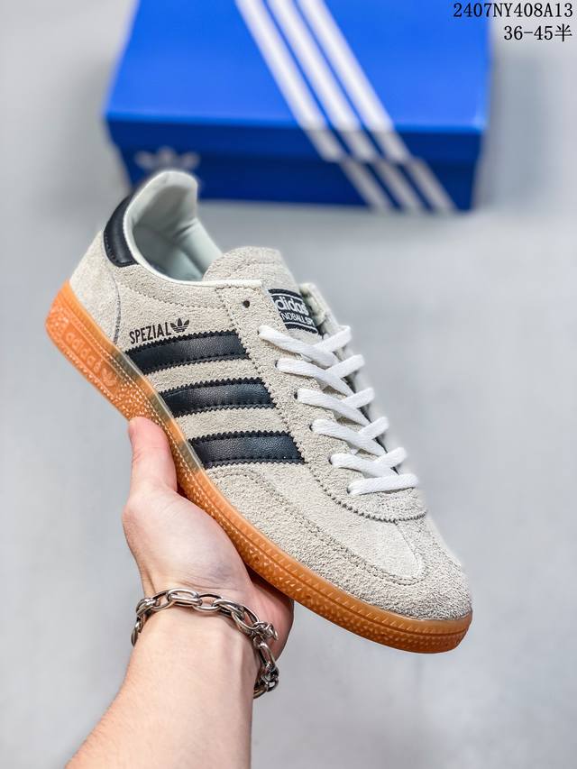 福利特价 公司级adidas Handball Spezial 官方正确版本 阿迪达斯经典款 复古休闲板鞋 全鞋采用反毛皮制作 牛筋耐磨大底 承载青春情怀的板鞋