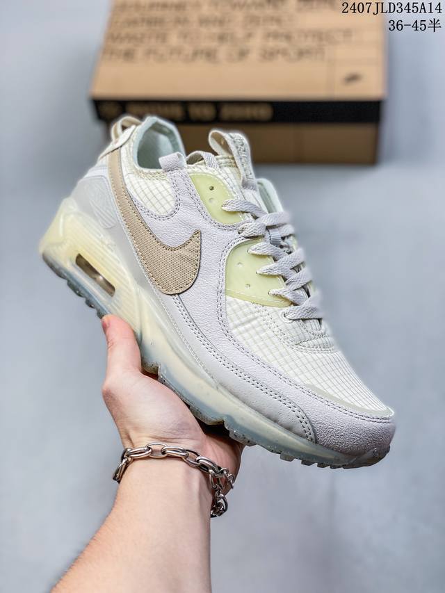 公司级 公司级耐克nike Air Max 90 经典复古小气垫缓震跑鞋 鞋面由皮和革织物打造，犀利的条线打造出酷劲十的足视觉效果 网布鞋增面强透气性，穿着为极