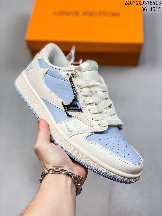 海外爆款限量发售！公司级 Travis Scott X Fragment Design X Jordan Air Jordan 1 Low Og Sp Lv联名