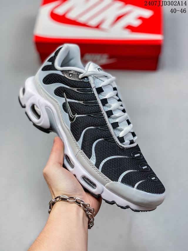 Nike 耐克air Max Plus新款女士缓震运动鞋dz3671-104 尺码：40-46 07Jjd302A14