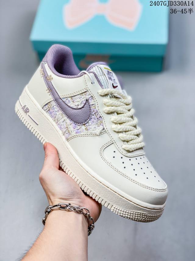 公司级带半码 耐克nike Air Force 1 Low 空军一号 Af1 低帮百搭厚底增高休闲运动板鞋。柔软、弹性十足的缓震性能和出色的中底设计，横跨复古与