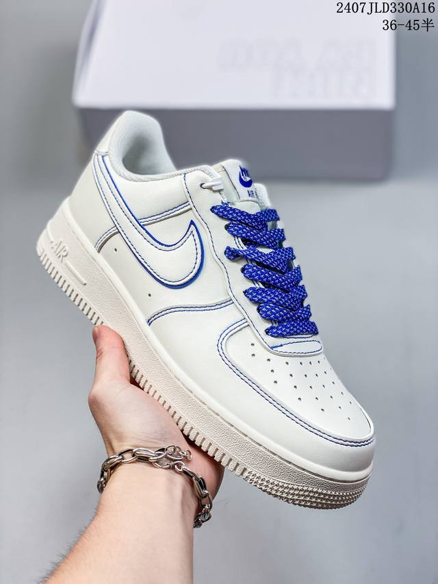 公司级带半码 耐克nike Air Force 1 Low 空军一号 Af1 低帮百搭厚底增高休闲运动板鞋。柔软、弹性十足的缓震性能和出色的中底设计，横跨复古与