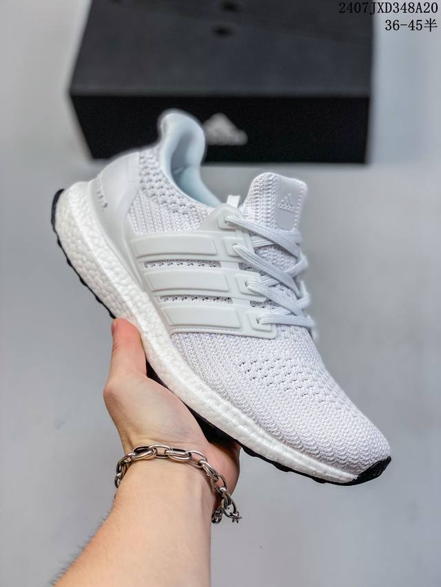 Safhj 公司级adidas Ultra Boost Triple Ub4.0原装真标 真爆 虎扑正确版 与官方一致 全掌boost搭配马牌橡胶大底，延续了前