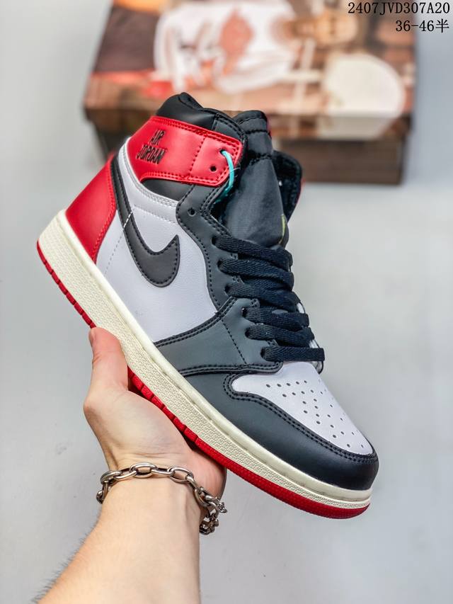 头层带半码 Air Jordan 1 High Og Black Toe Reimagined 高帮 消失的飞翼 黑白红 Aj1 乔丹1代 Aj1 乔1 高邦