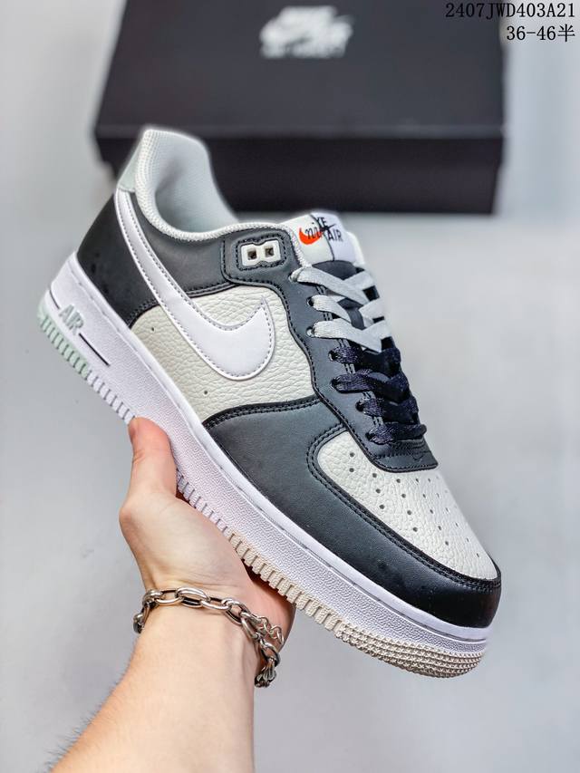 公司级带半码 耐克nike Air Force 1 Low 空军一号 Af1 低帮百搭厚底增高休闲运动板鞋。柔软、弹性十足的缓震性能和出色的中底设计，横跨复古与