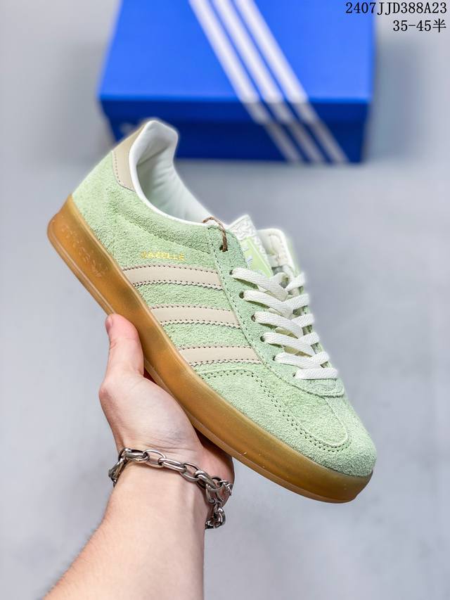 Adidas Originals Gazelle Indoor Adidas Originals 便為我們帶來了全新配色的 Adidas Gazelle Ind