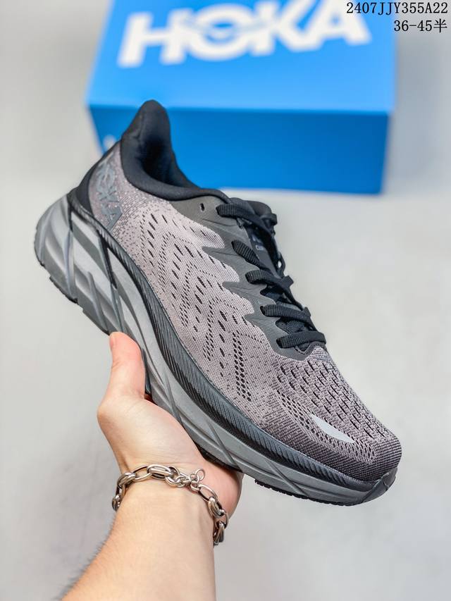 小红书推荐hoka W Bondi 8全新配色 这个品牌来自于新西兰的毛利语，Hoka表示大地，One One表示飞越，连起来就是飞越地平线，One One不是