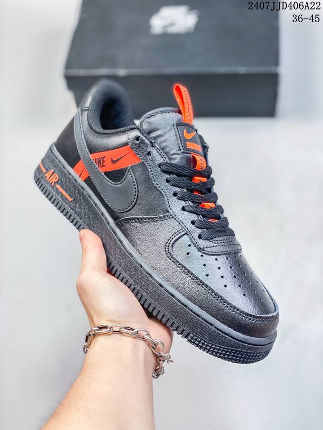 公司级带半码 耐克nike Air Force 1 Low 空军一号 Af1 低帮百搭厚底增高休闲运动板鞋。柔软、弹性十足的缓震性能和出色的中底设计，横跨复古与