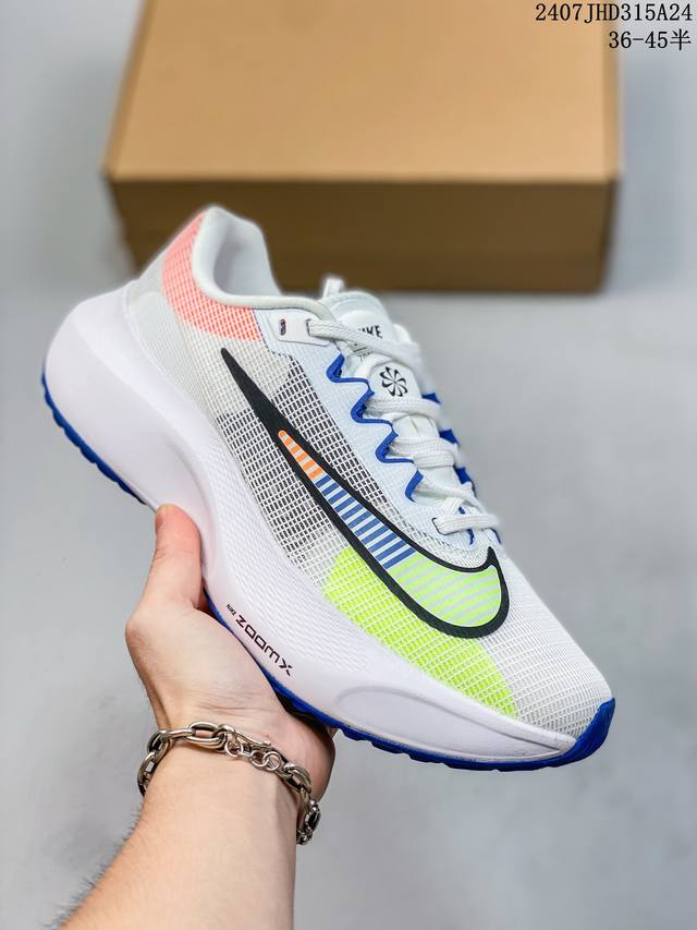 Nike Zoom Fly 5 舒适运动 防滑耐磨 低帮 跑步鞋 男女款 白色 Nike Zoom Fly 5男子跑步鞋匠心采用耐穿设计，致力于缩小周末训练跑鞋