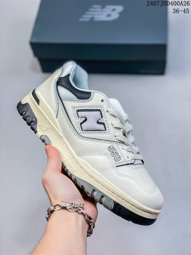 New Balance Bb550 复古跑鞋 系列复古休闲运动慢跑鞋new Balance 550系列，以更纯粹的复古风格设计打造的全新造型。侧身还以解构设计，