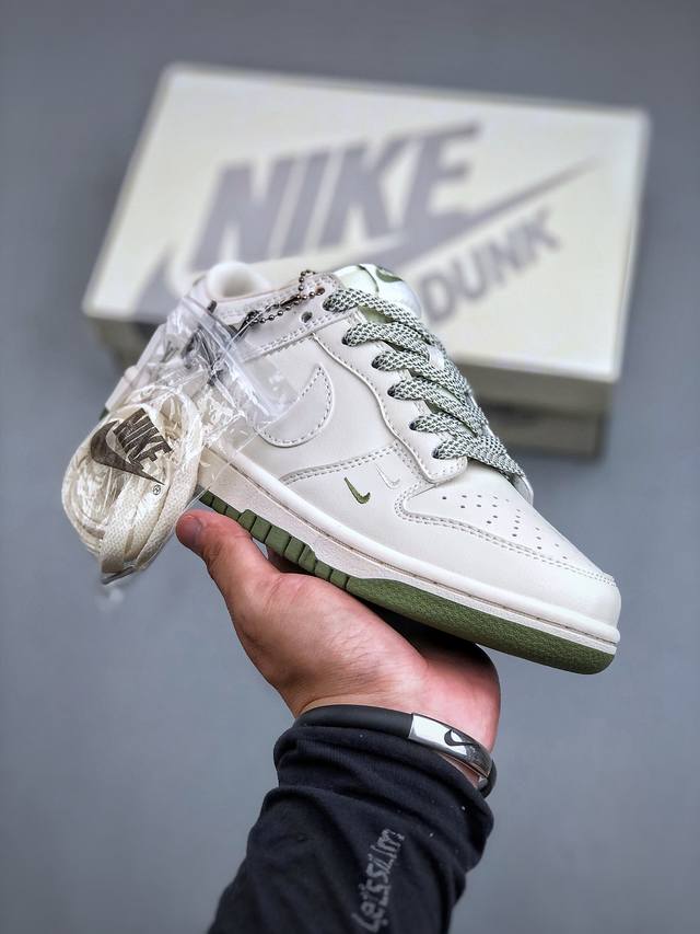 Nike Dunk Low 定制配色 Xx2025-318 大厂出品 极力推荐 原装头层材料 独家版型蒸餾加工帶來的是更好的视觉和脚感体验大厂纯原品质出货 清洁