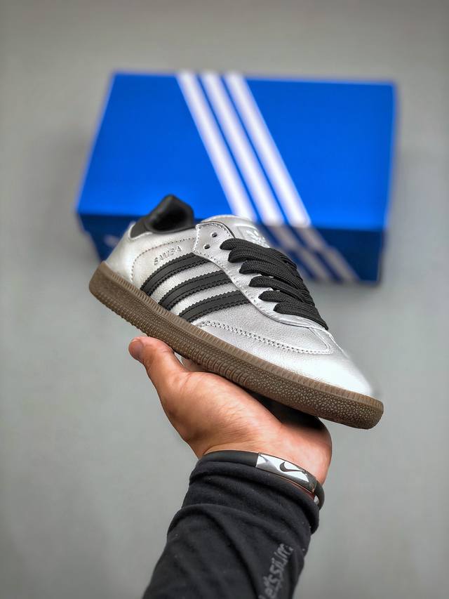 Adidas Originals Samba Og桑巴舞系列绅士德训足球风百搭低帮休闲运动板鞋货号: Ji4218 尺码：35-45 半