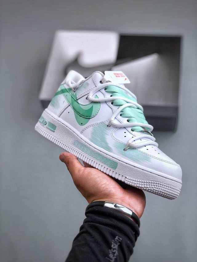 Nike Air Force 1‘07 Low 二次元主题 喷绘断勾 空军一号绑带低帮休闲板鞋 #定制皮料 原厂3D打印 定制鞋盒 原楦原纸板 纯正空军版型 内