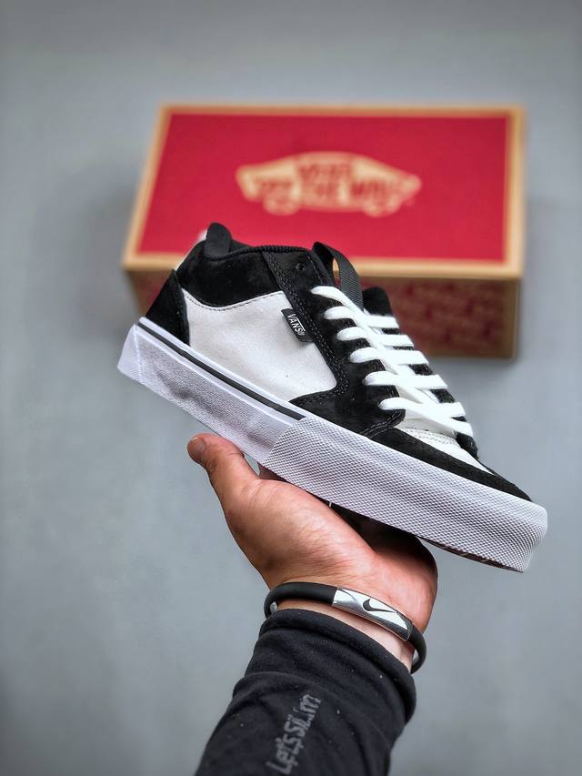 Vans Chukka Push时尚舒适 包裹性防滑 低帮 板鞋 男女同款 尺码：35-44 半