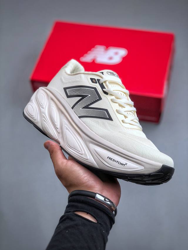 New Balance Nb Fresh Foam 轻量跑鞋 Evoz V2舒适耐磨低帮跑步鞋 受到fresh Foam1080舒适骑行的启发 Evozv2男士