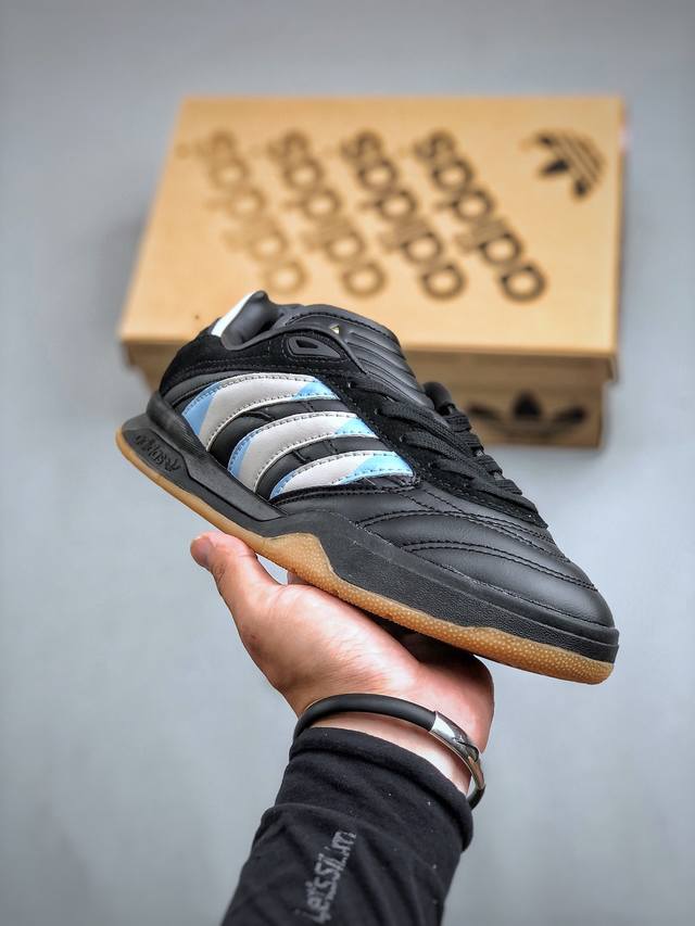 Adidas Originals Predator Mundial 猎鹰世界杯系列德训足球风百搭低帮休闲运动鞋黑白蓝棕货号：Ih2657尺码36-45 半