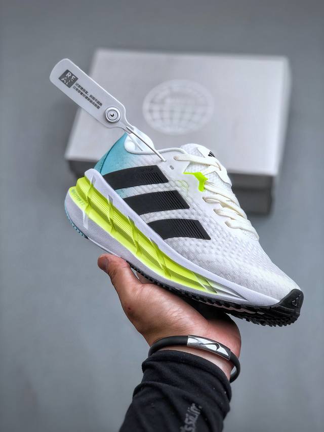 Adidas Adistar 清风系列马拉松休闲跑鞋 实拍首发 Adistar将柔软、轻便的 Repetitor泡棉平台与更坚固的repetitor +泡棉相结