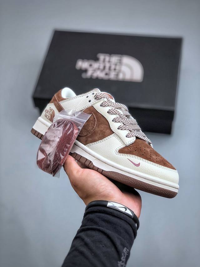 Nike Sb Dunk Low X The North Face 米棕翻毛 独家版型蒸餾加工帶來的是更好的视觉和脚感体验 清洁度 电绣工艺 皮料切割干净无任何