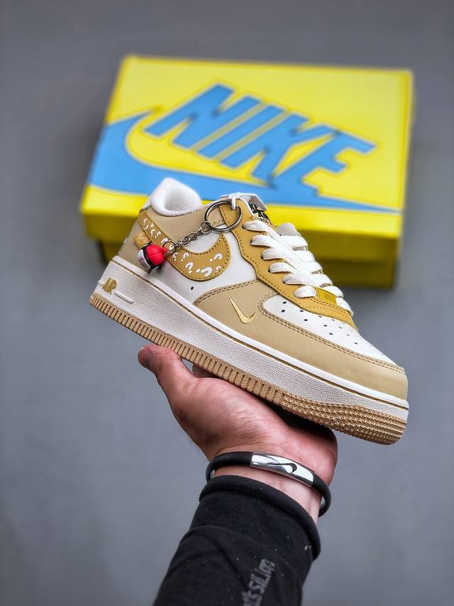 Nike Air Force 1 Low 07 X Pokémon 可达鸭 米黄原楦头原纸板 打造纯正低帮空军版型专注外贸渠道 全掌内置蜂窝气垫 原盒配件 原厂