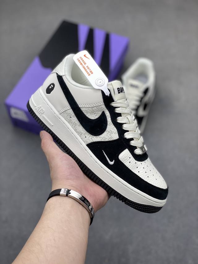 工厂套现 福利特价 原本地 版本 海外限量发售！公司级nike Air Force 1 '07 Low “Bape联名--米白黑猪八”空军一号 低帮 运动鞋 休