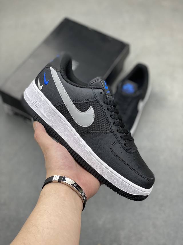 Nike Air Force 1 Low 原厂冲刀皮料切割干净无任何毛边清洁度细节完美 做工细节全方位比对 原楦原纸板打造纯正空军专注外贸渠道全掌内置蜂窝气垫原