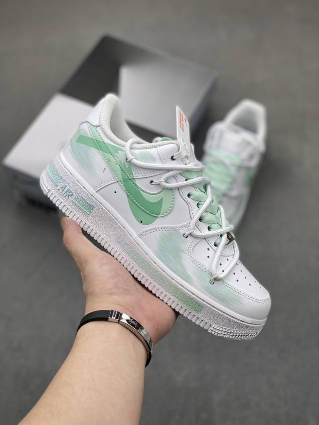 官方爆款定制 二次元主题 Nike Air Force 1 Low’07 断勾喷绘 空军一号绑带低帮休闲板鞋 定制皮料 原厂3D打印 定制鞋盒 原楦原纸板 纯正