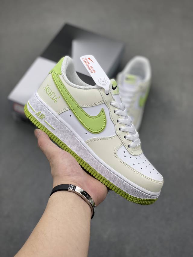 Air Force 1 Low 原装级别 原楦头原纸板 打造纯正空军版型专注外贸渠道 全掌内置蜂窝气垫 原盒配件 原厂中底钢印、拉帮完美 货号：Yy2024-3