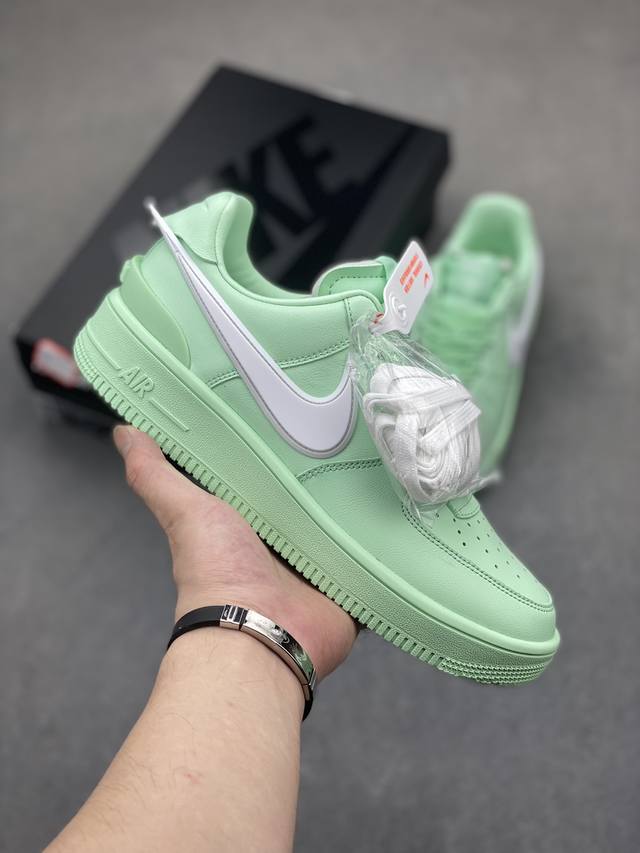 韩裔美籍设计师yoon Ahn主理时尚品牌ambush X Nike Air Force 1 Low Sp Phantom 空军一号宽底版系列低帮百搭休闲运动板