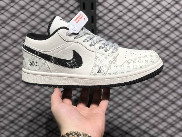 Air Jordan 1 Low 乔丹篮球鞋男女潮流板鞋 货号：Sj9950 006 尺码：36 36.5 37.5 38 38.5 39 40 40.5 41