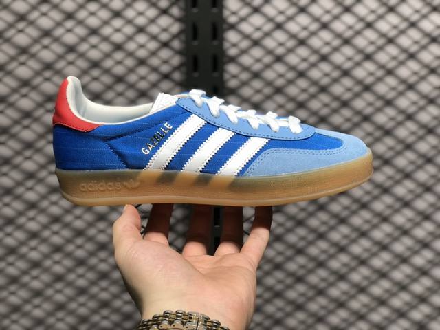 Adidas Original Gazelle Indoor 复古休闲运动德训风板鞋 大厂出品 原厂定制长毛翻毛皮组合环保纤维革鞋面材质 内置环保海玻璃鞋垫 外