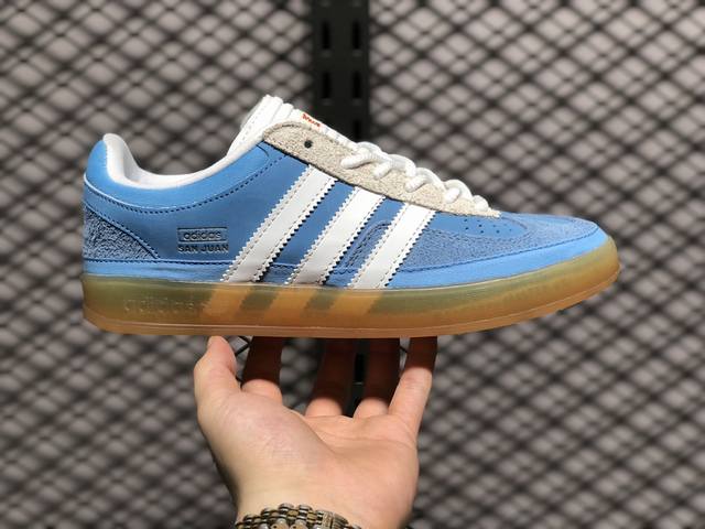 Adidas Originals Gazelle Indoor 三叶草休闲防滑耐磨低帮板鞋 鞋头出色设计 塑就出众贴合感 稳固的后跟贴合足部曲线设计 软弹舒适