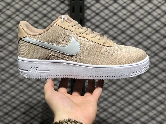 Air Force 1 Low 原装级别 原楦头原纸板 打造纯正空军版型专注外贸渠道 全掌内置蜂窝气垫 原盒配件 原厂中底钢印、拉帮完美 货号：Ci0051 2